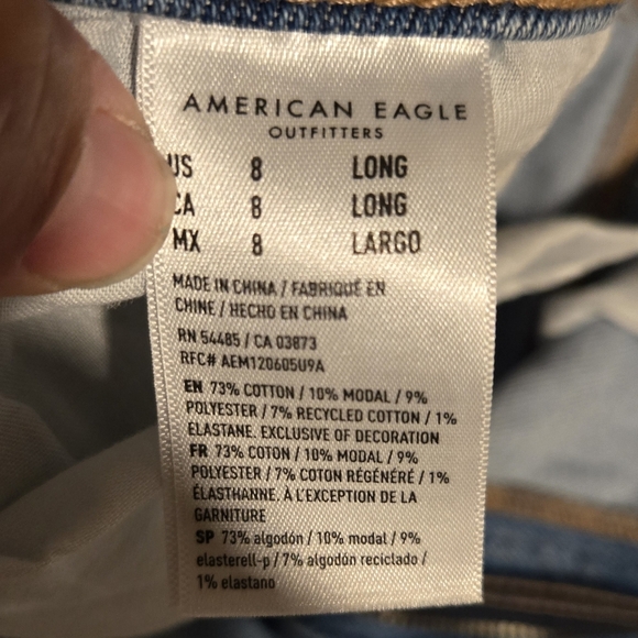 American Eagle Mom Jeans Distressed Sz 8 Long - Picture 6 of 14